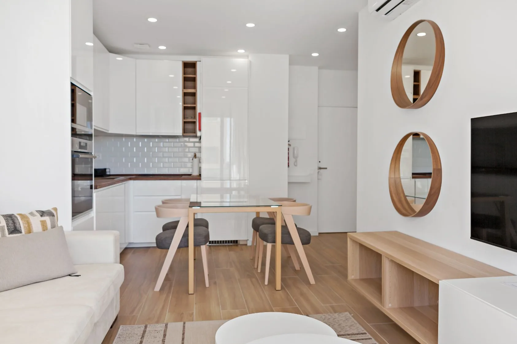 Timeless Sea III — interior 5